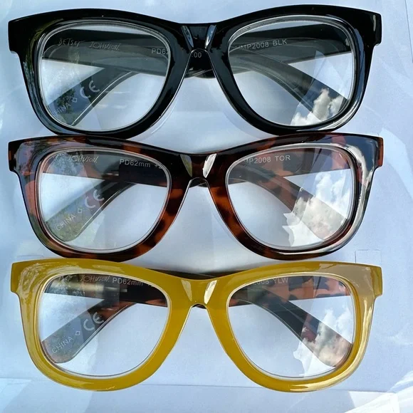 Betsy Johnson 💋 Retro Thick/Chunky Reading Glasses 1.5, 2.0 or 2.5 select size - Picture 4 of 4